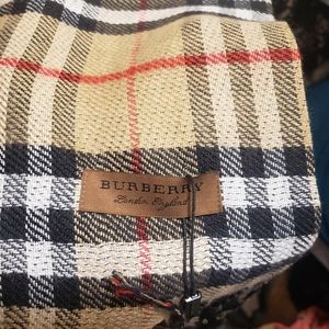 Burberry scarf
